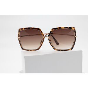 Express‎ Oversized Tortoiseshell Gradient Sunglasses Square Brown